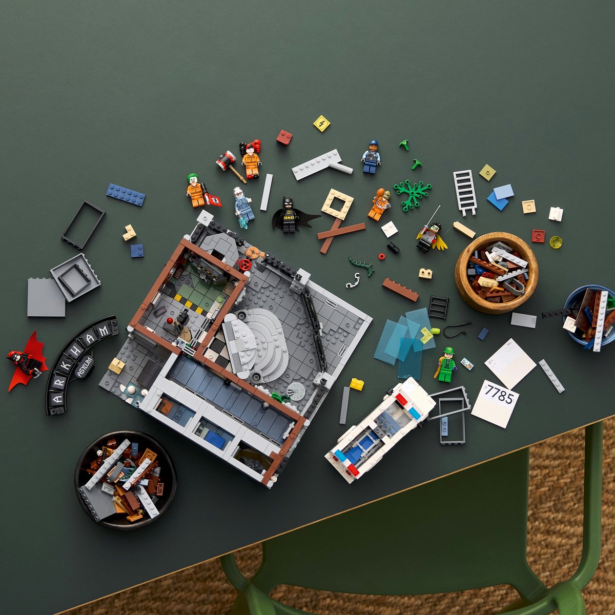 LEGO® DC Batman™ Arkham Asylum™ - 76300