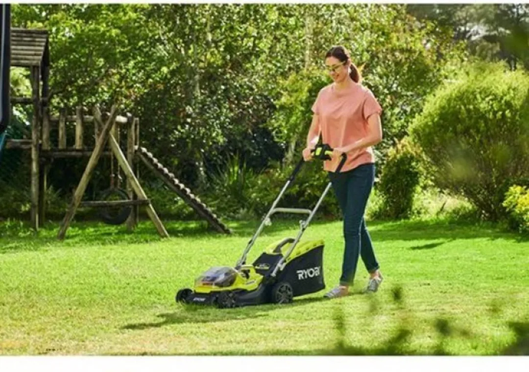 Ryobi RY18LMH37A-250 18V Accu Grasmaaier - 37cm - 2x 5.0Ah