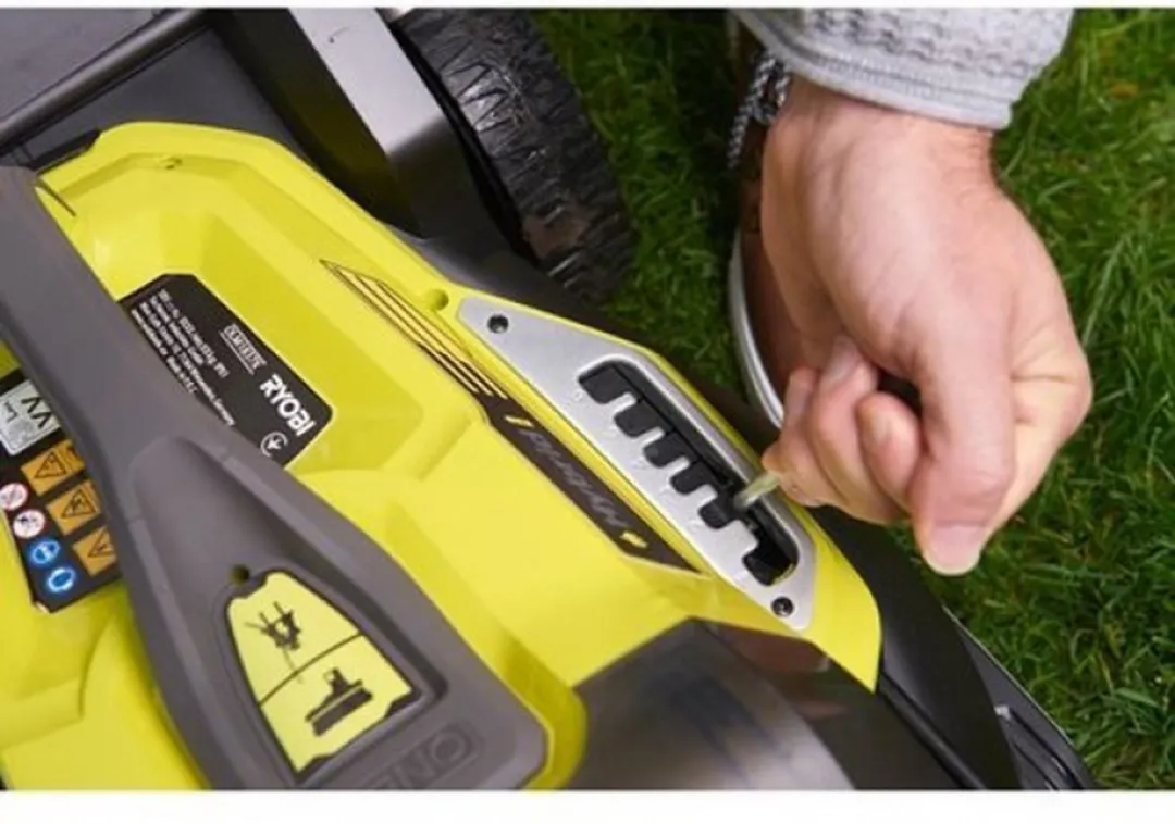 Ryobi RY18LMH37A-250 18V Accu Grasmaaier - 37cm - 2x 5.0Ah