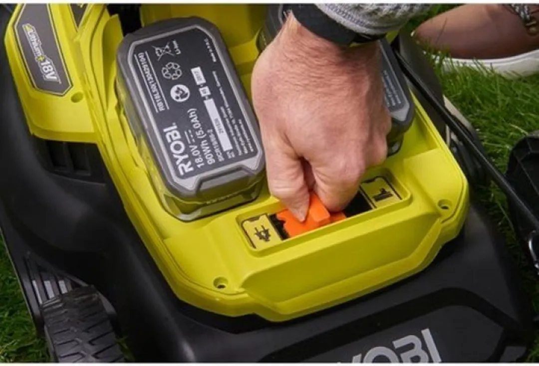 Ryobi RY18LMH37A-250 18V Accu Grasmaaier - 37cm - 2x 5.0Ah