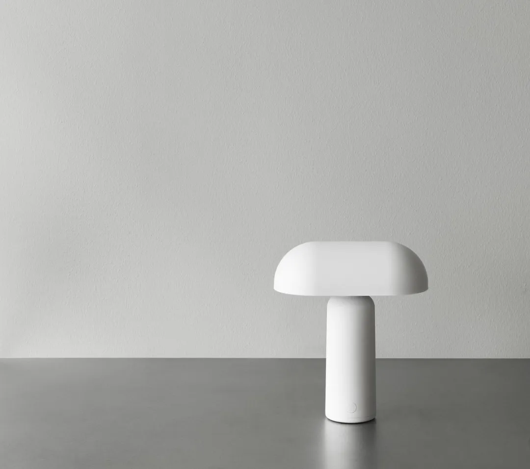 Normann Copenhagen Porta LED Tafellamp Oplaadbaar - Bruin