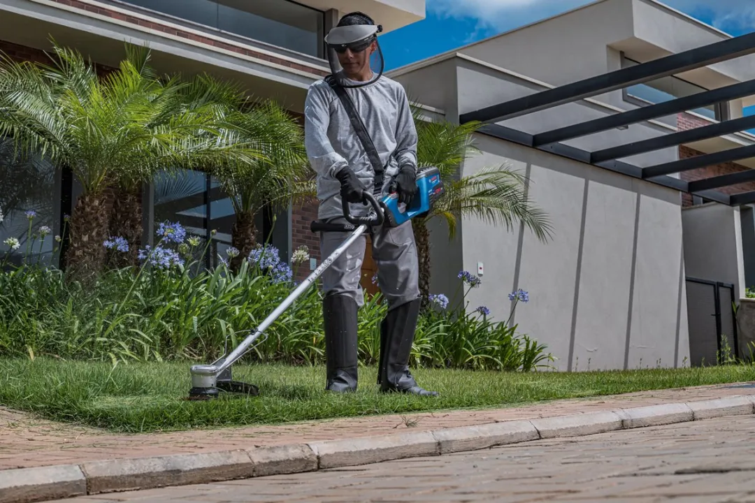 Bosch Professional GRT 18V-33 Grastrimmer 33mm