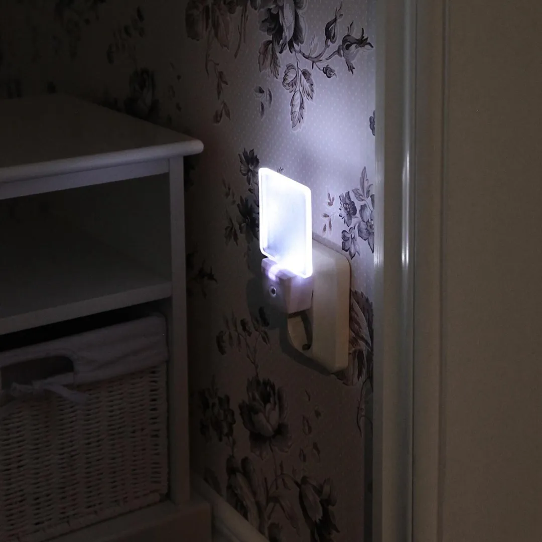 Star Trading LED Nachtlamp Functioneel 5lm - Koel wit - Mat glas