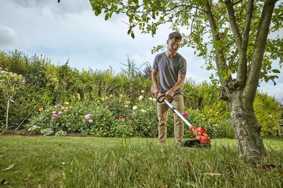 BLACK+DECKER BCSTA536L1-QW 36V Strimmer 33cm - 2,5Ah