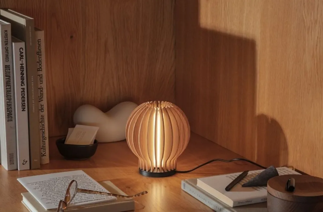 Eva Solo Radiant LED Lamp Rond Oak - 14cm - Bruin