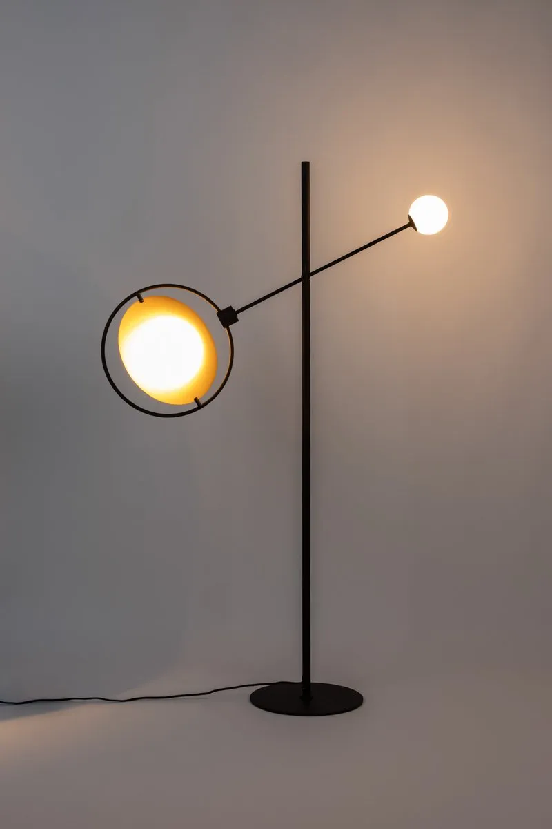 Zuiver Sirius Staande Lamp - 2x2W Warm Wit - Zwart - afbeelding 6 van 6
