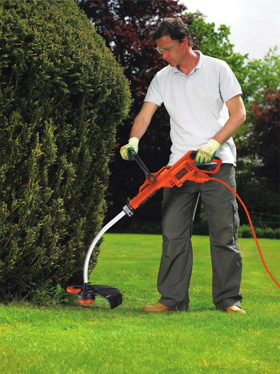 BLACK+DECKER GL8033-QS Strimmer 800W