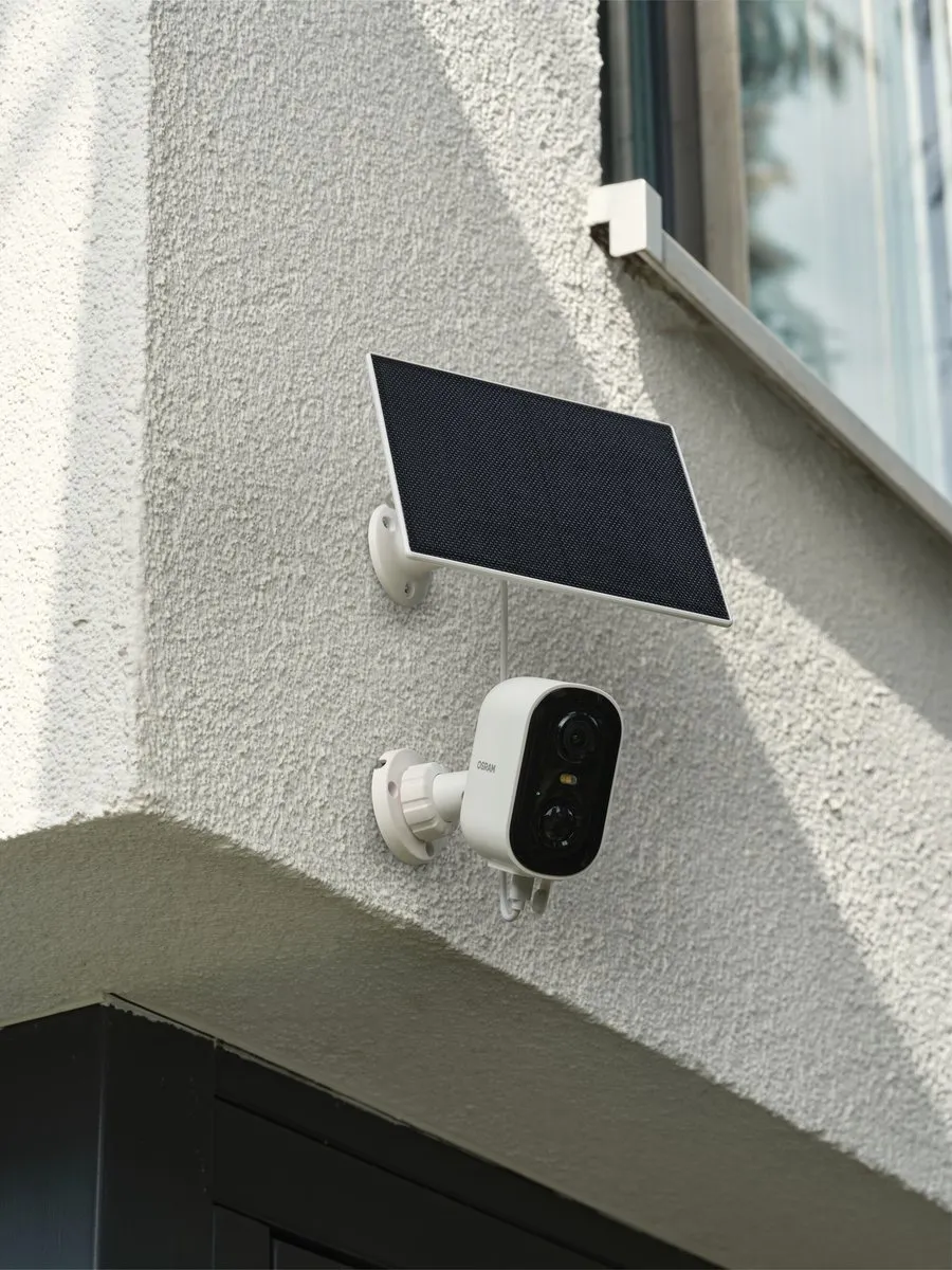 Osram SMART+ WiFi Buitencamera Solar 4MP - 5200mAh - IP66 - Wit