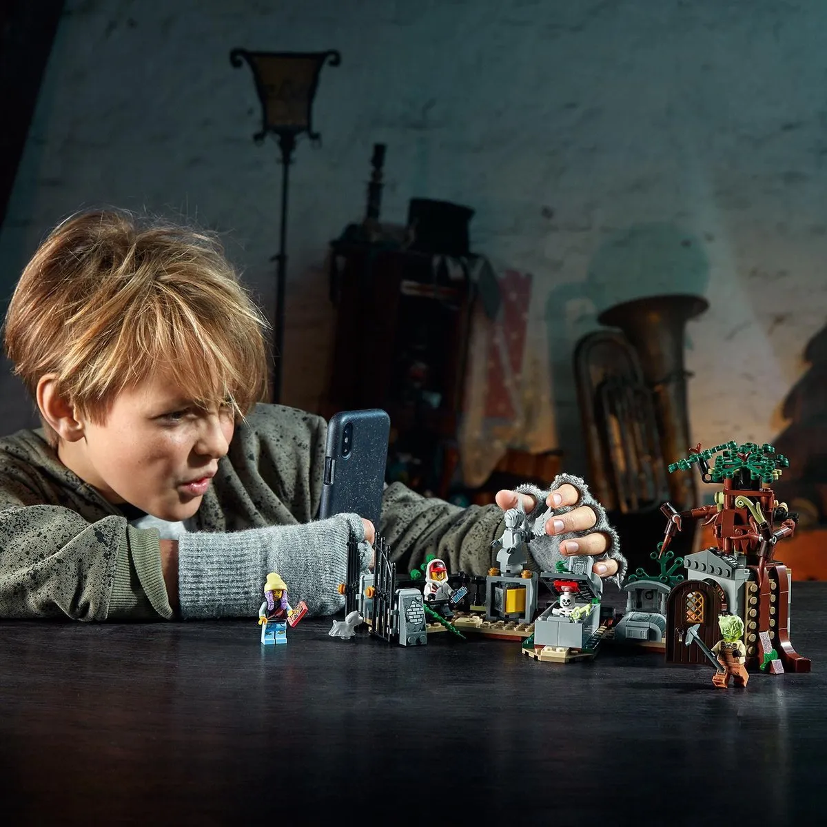 LEGO Hidden Side Kerkhofmysterie 70420 - 335 Stukken