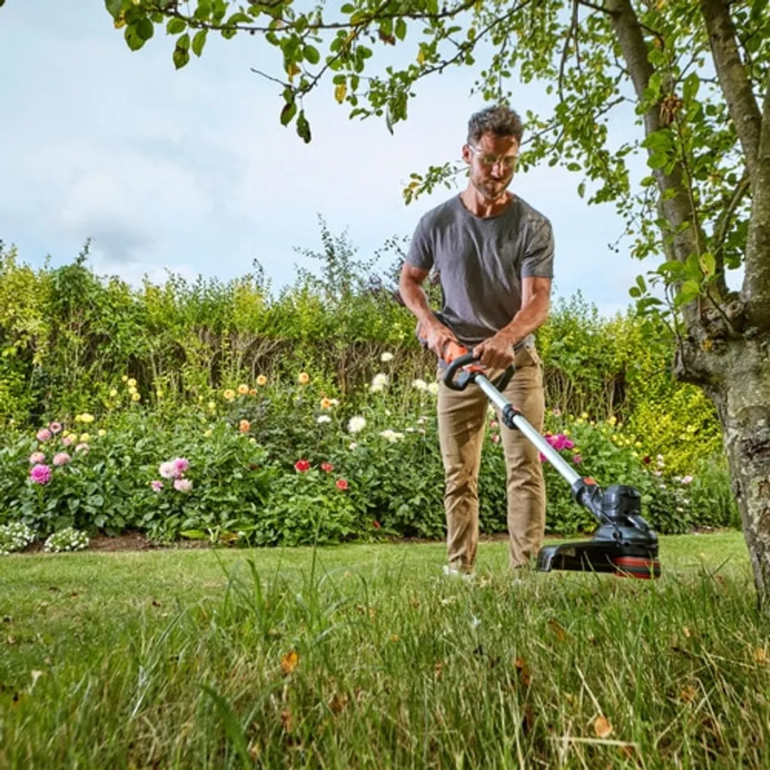BLACK+DECKER Lithium 36V Snaartrimmer 33cm - 2,5Ah