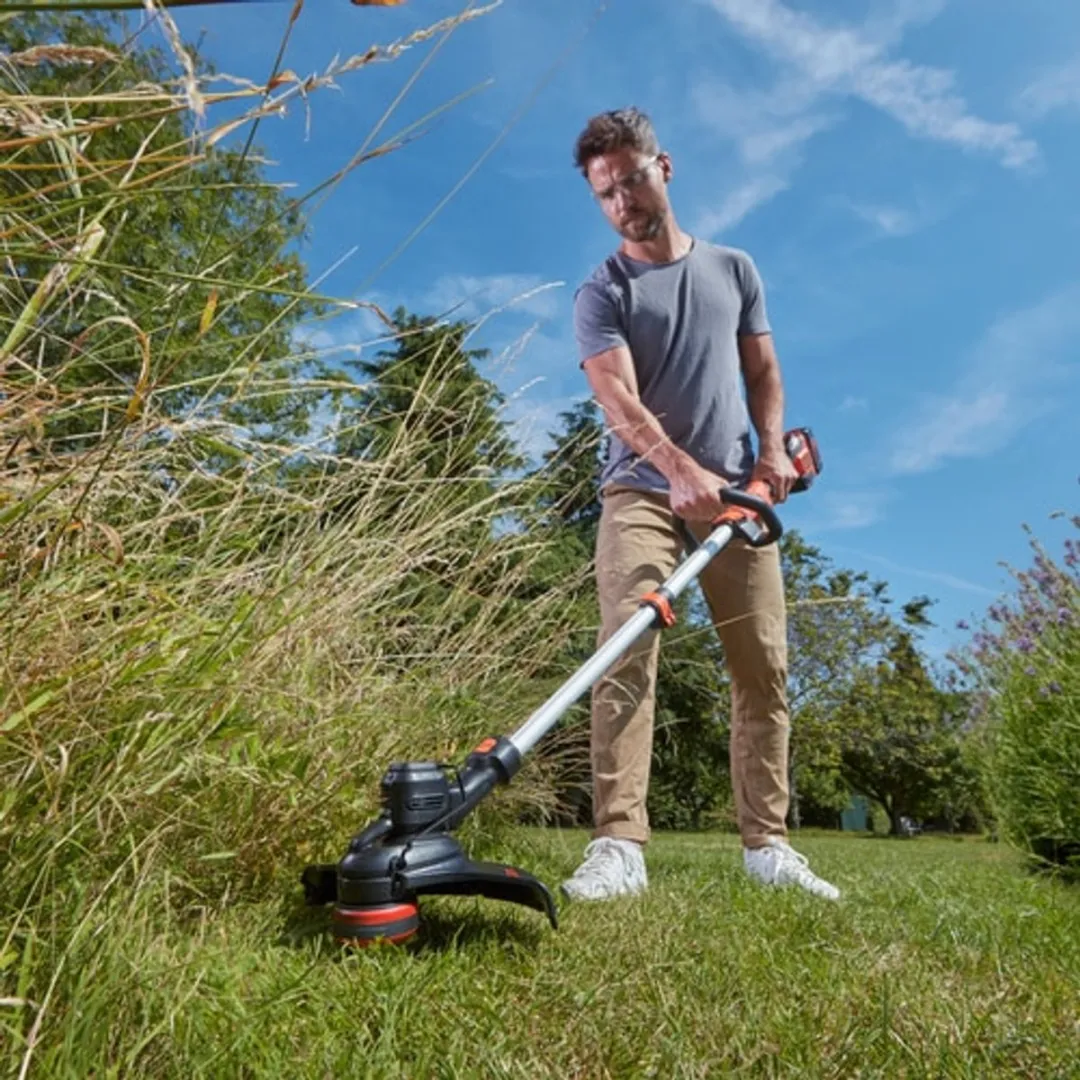 BLACK+DECKER Lithium 36V Snaartrimmer 33cm - 2,5Ah