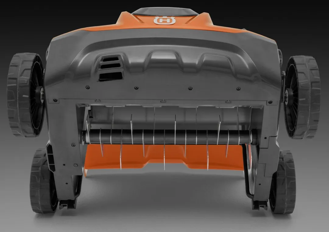 Husqvarna S138i Accu Verticuteermachine 36V - 37,5cm