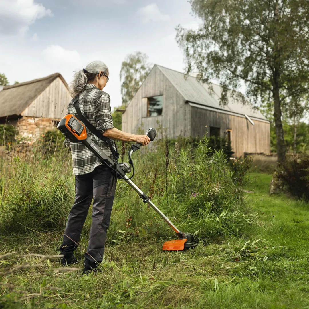 Husqvarna 220iR Robotmaaier - 36cm - B140 Accu & 40-C80 Lader