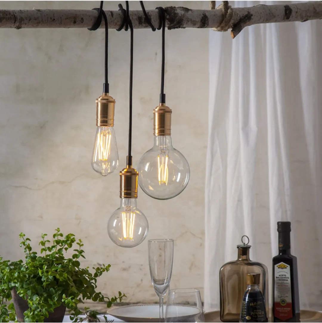 Star Trading Druppel-Edison Lamp E27 6.5W Super Warm Wit