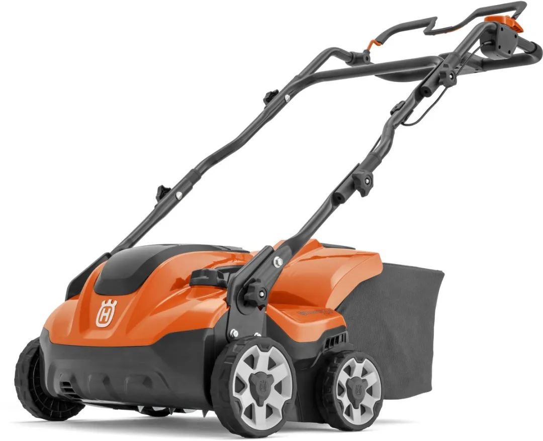 Husqvarna S138i Accu Verticuteermachine 36V