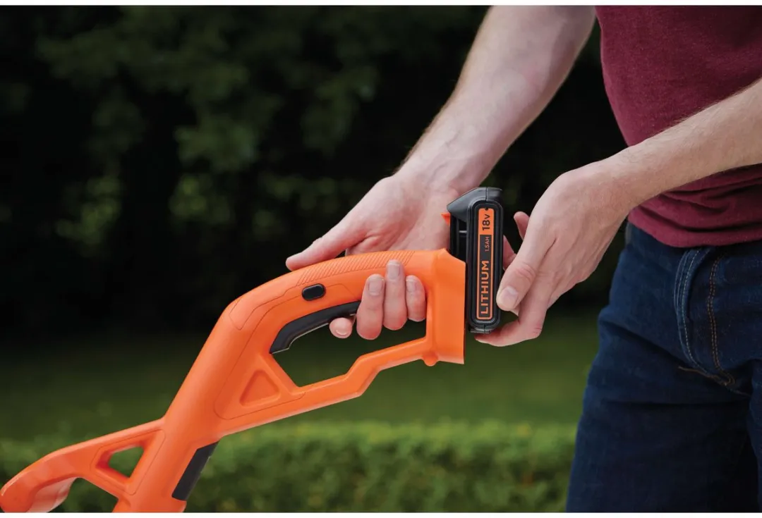 BLACK+DECKER ST182320 Grastrimmer 18V - 25cm - 2Ah Accu