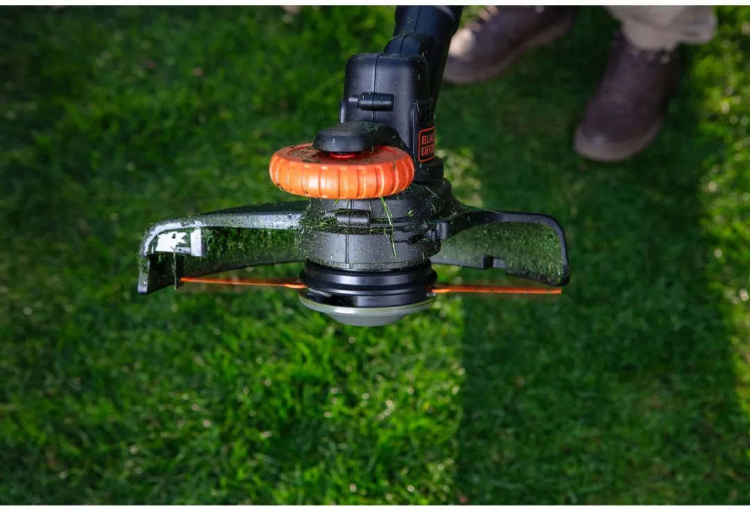 BLACK+DECKER 18V Grastrimmer BCSTR918B-XJ - 25cm