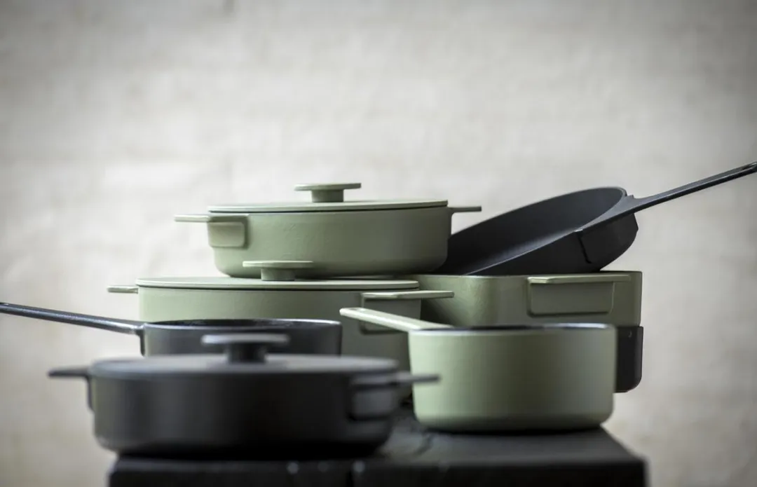 Serax Surface by Sergio Herman Braadpan 3L - Ø23cm - Zwart