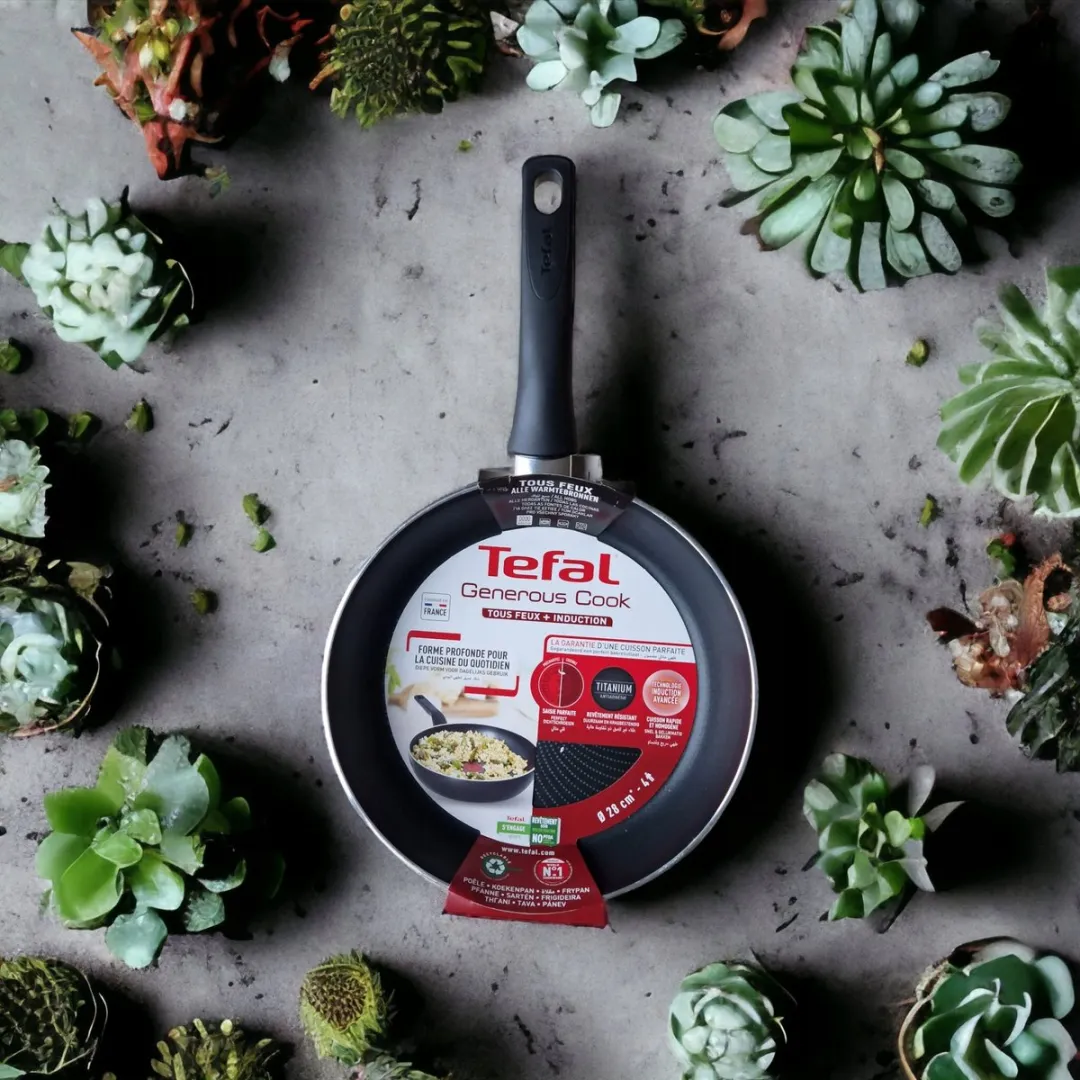 Tefal Generous Cook Koekenpan 28cm - Titanium - Zwart