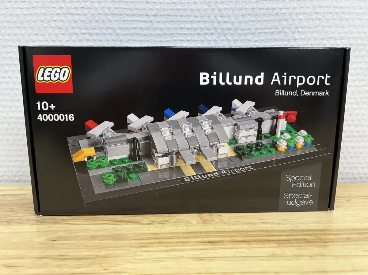LEGO Architecture Billund Airport 4000016