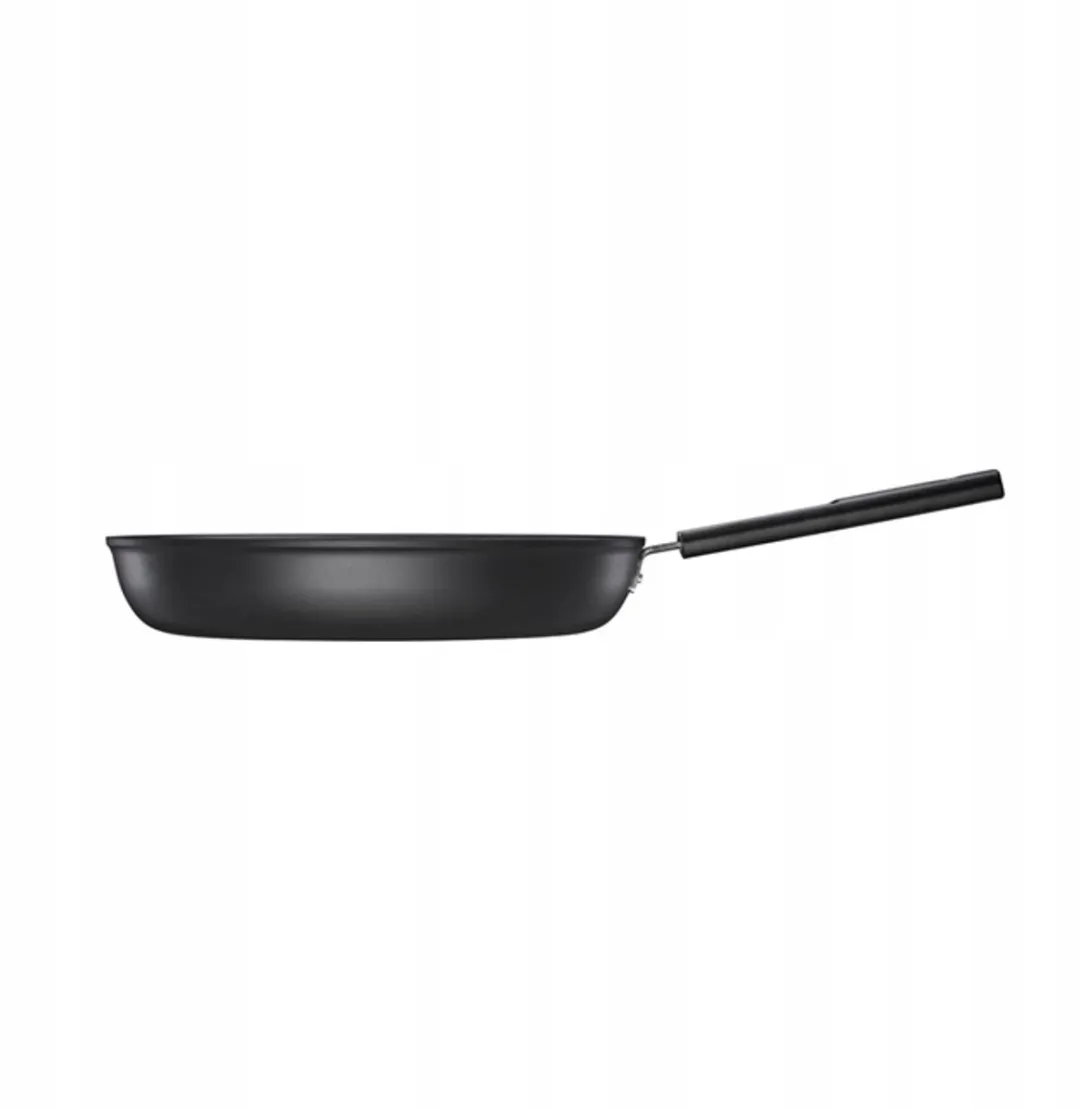 Fiskars Hard Face Koekenpan 30cm - Keramische coating - Zwart
