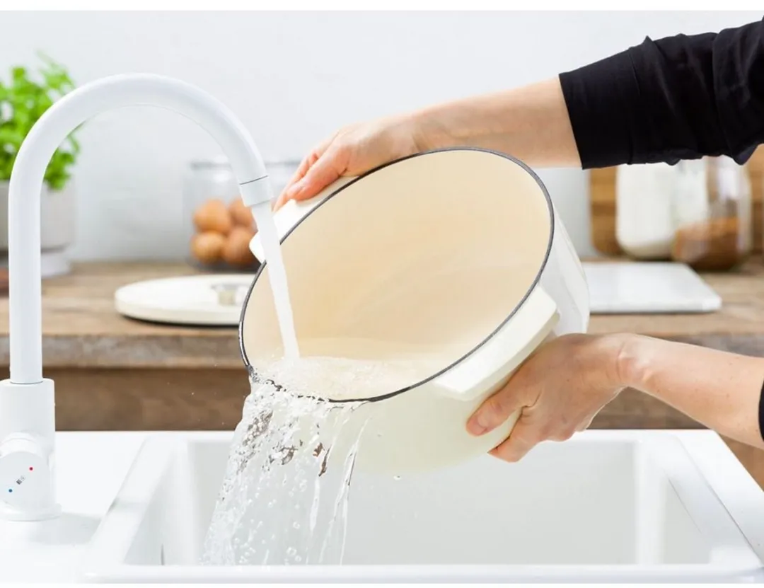 KitchenAid Braadpan 26cm - Geëmailleerd Gietijzer - Amandelwit