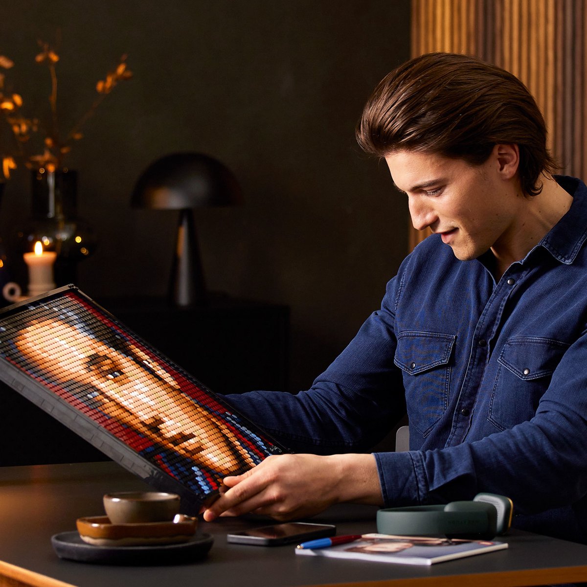 LEGO Art Elvis Presley “The King”
 - 31204