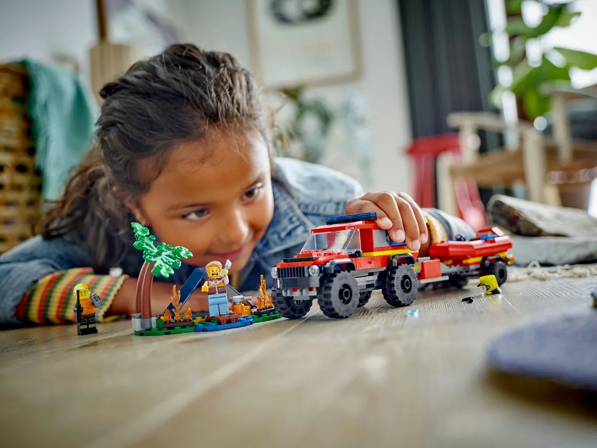 LEGO City 4x4 Brandweerauto 60412 - 301 Stukken