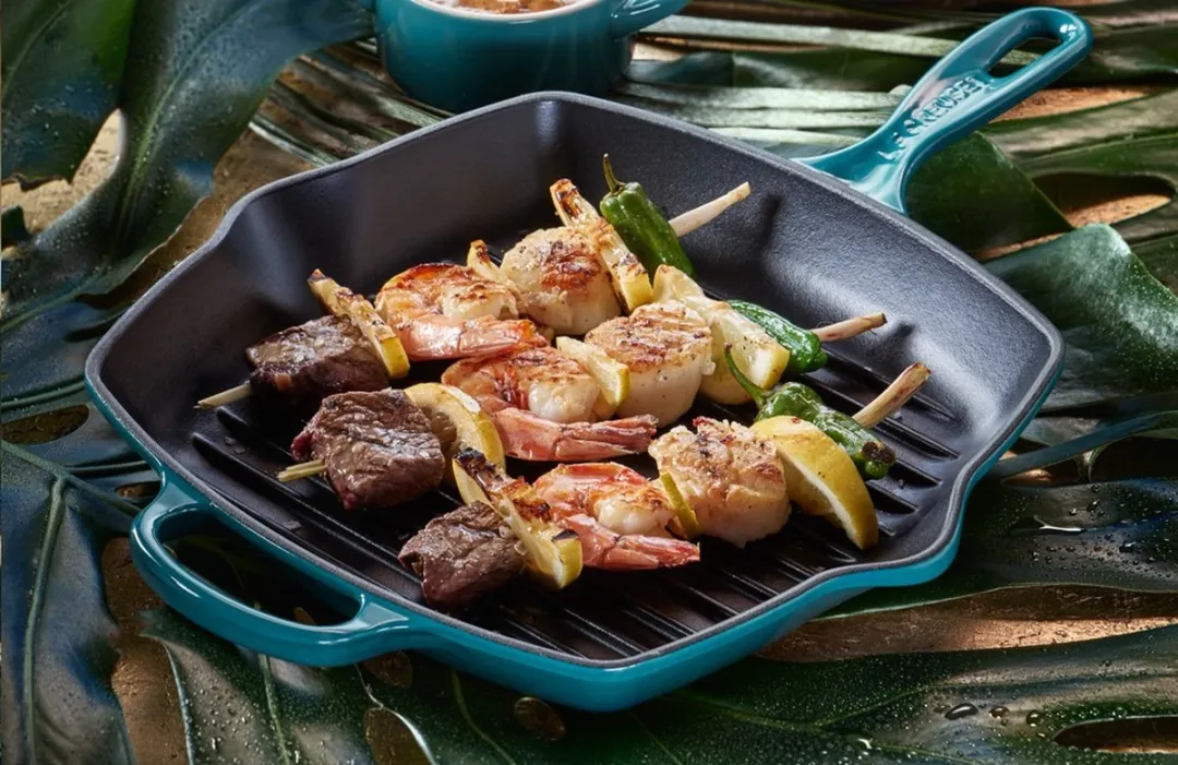 Le Creuset Grillpan Signature - Deap Teal - 26 x 26 cm - Geëmailleerde Anti-aanbaklaag - Geschikt voor Alle Warmtebronnen, inclusief Inductie - Vaatwasserbestendig - Levenslange Garantie