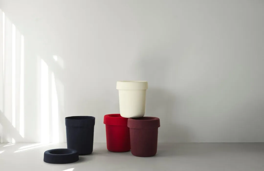 Normann Copenhagen Hide Office Prullenbak - 8.9L - Donkerpaars - afbeelding 6 van 6