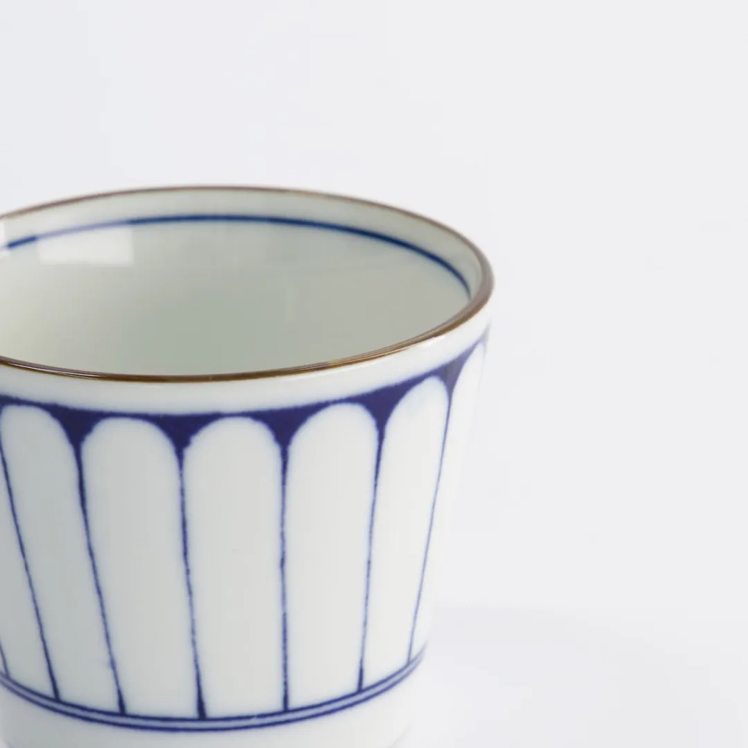 Tokyo Design Studio Kikuwari Theekop 180ml - Blauw