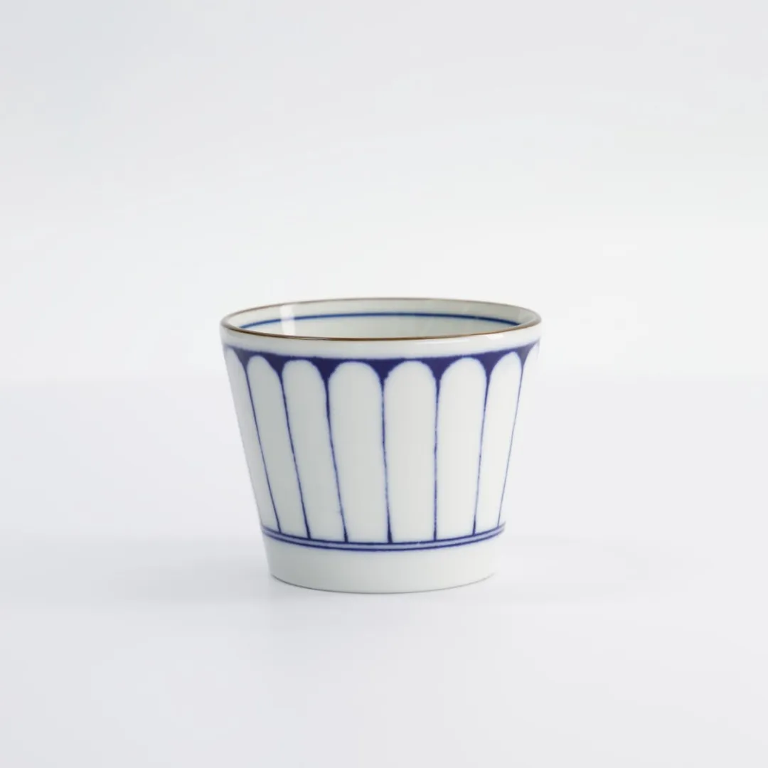 Tokyo Design Studio Kikuwari Theekop 180ml