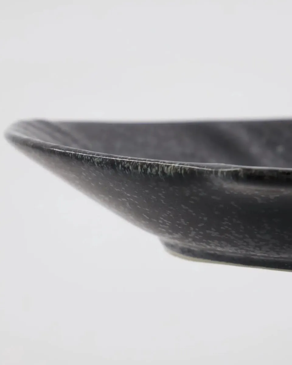 House Doctor Kala Serveerschaal - 26cm - Zwart