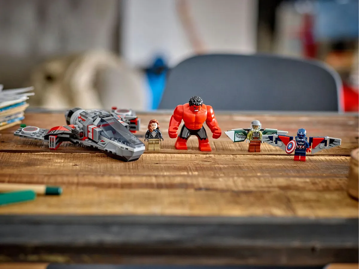 LEGO Marvel Captain America vs Rode Hulk 76292 - 223 Stukken