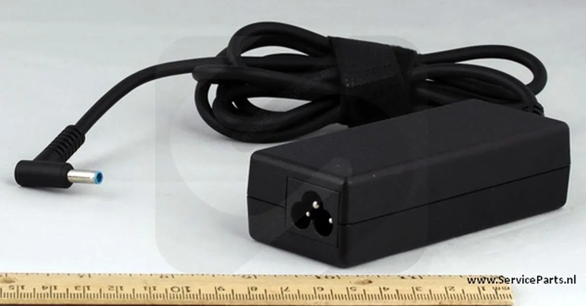 HP Smart AC Power Adapter 65W - 710412-001 Zwart
