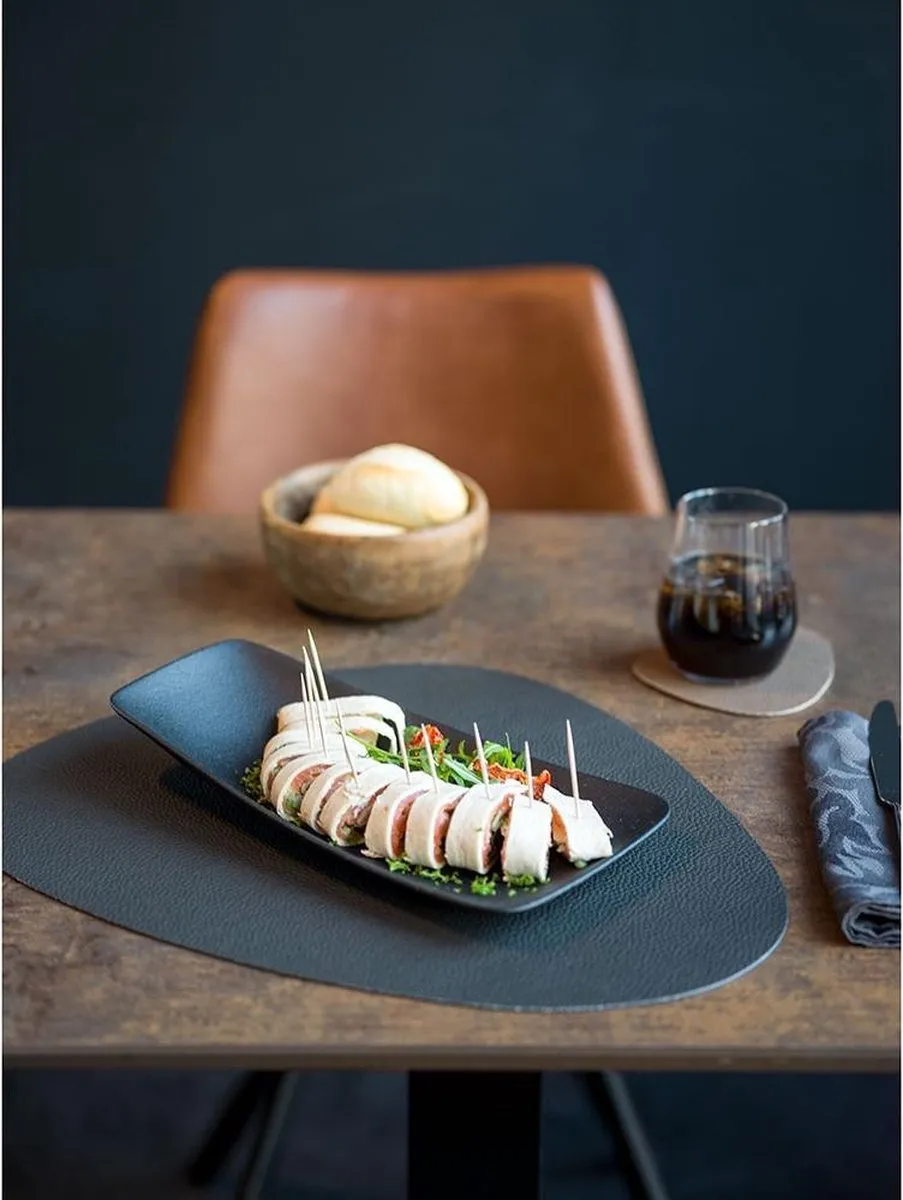 Cosy&Trendy Blackstone Bord 29x15.5cm - Zwart