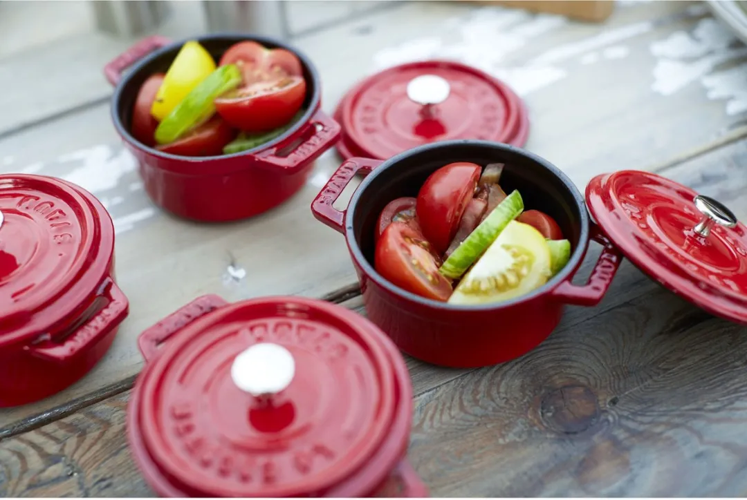 Staub Braadpan Cocotte Kers 10cm - 250ml