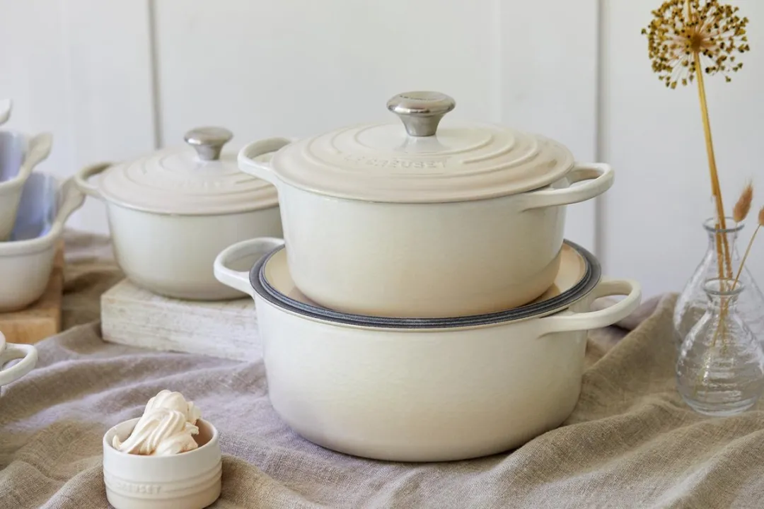 Le Creuset Braadpan Signature Meringue 22cm - 3.3L