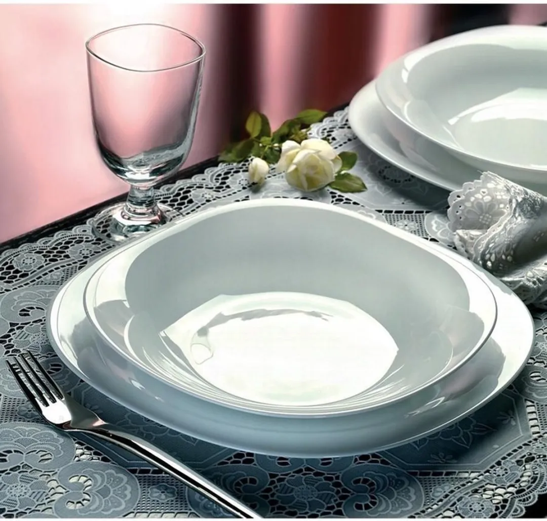 Bormioli Rocco Parma Serviesset 18-delig - Opaalglas - 6 Personen