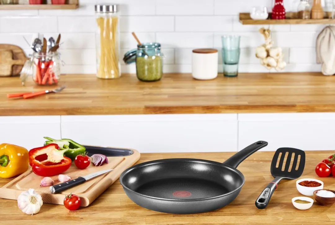Tefal Easy Chef Koekenpan 24cm - Inductie - Zwart