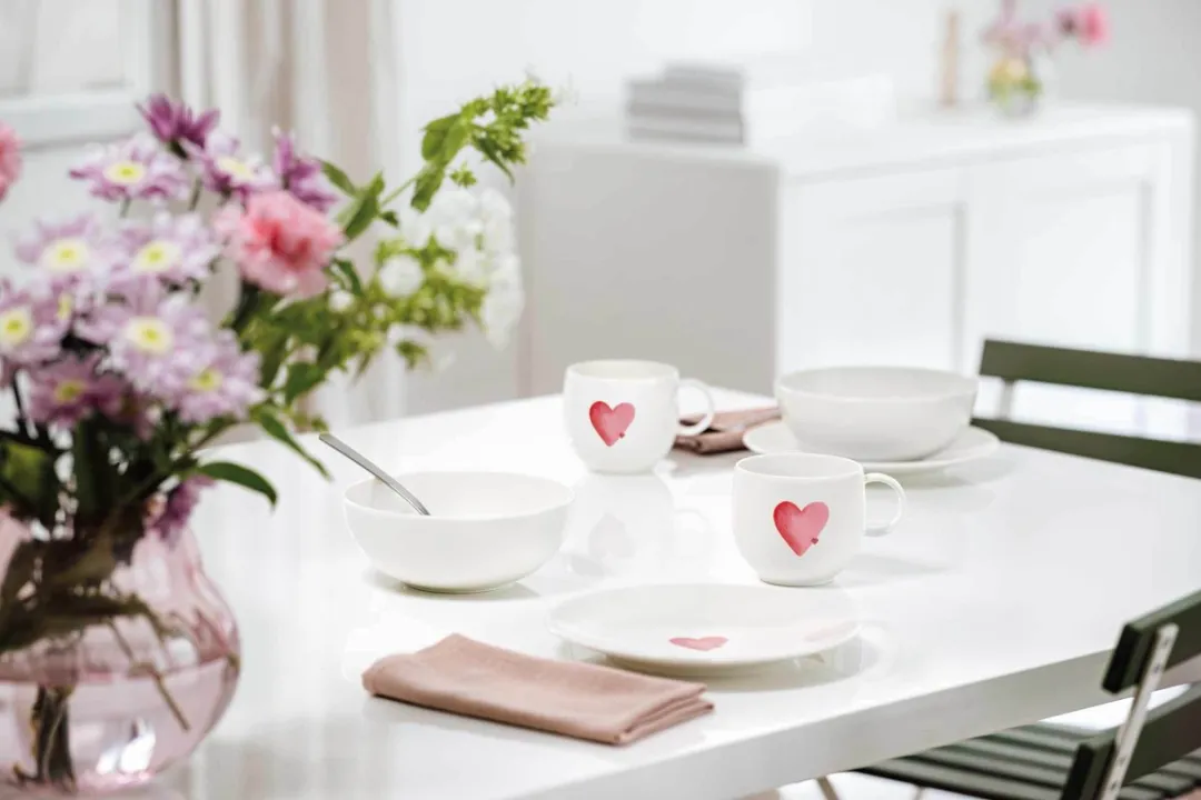 Villeroy & Boch Henkelbecher Sending Love With Love 290ml - wit-rood