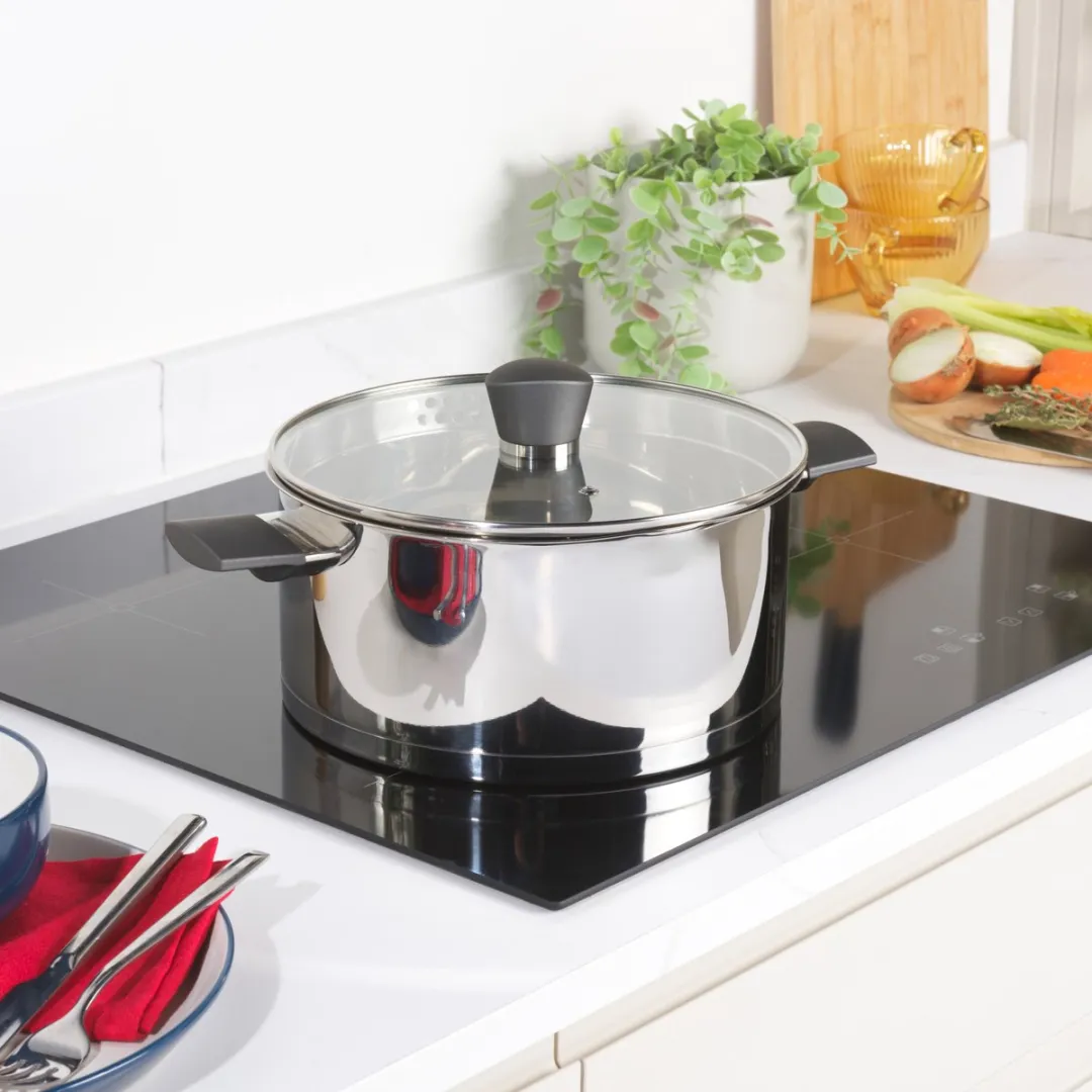 Russell Hobbs Excellence Soeppan 24cm - Zilver