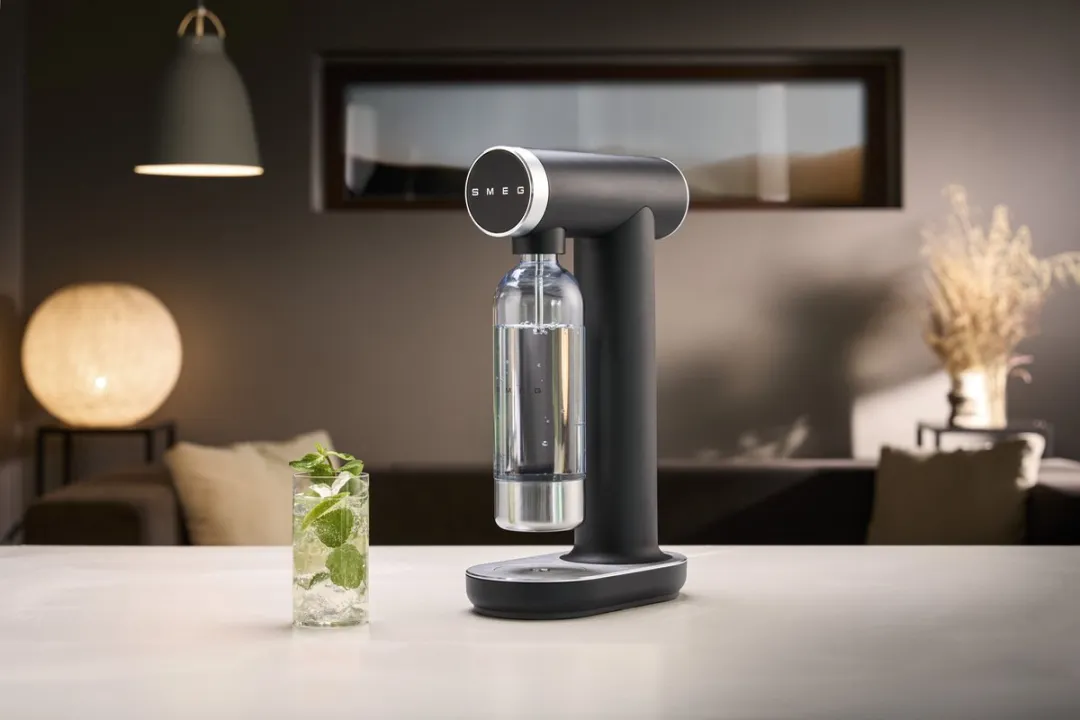 Smeg SKC01BLM Soda Maker - Mat Zwart