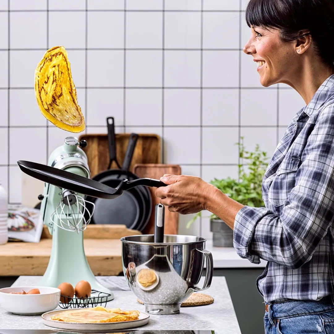 KitchenAid Classic Pannenkoekenpan 24cm - Zwart - Inductie