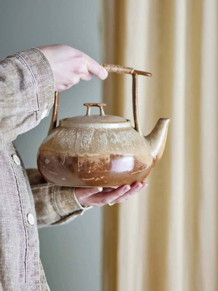 Bloomingville Theepot Ikigai Aardewerk - 1,55L - Bruin