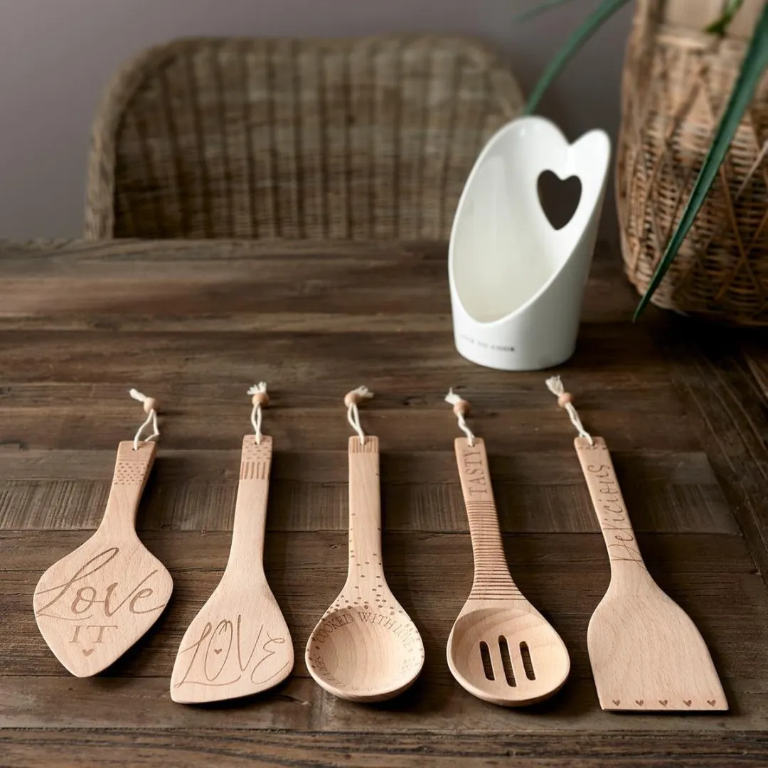 Riviera Maison Love to Cook Server 479690 - Bruin