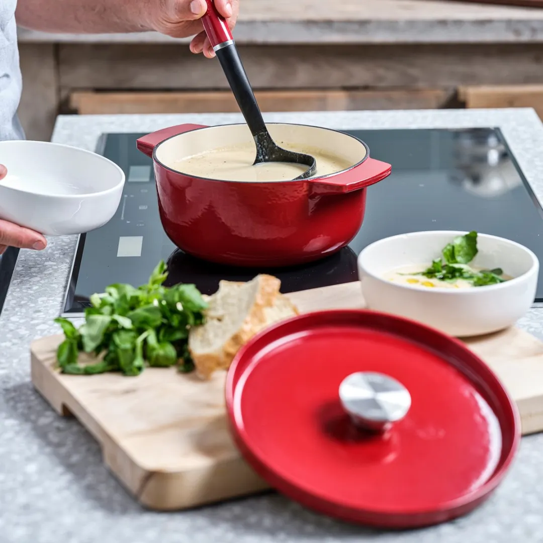 KitchenAid Braadpan 26cm - Geëmailleerd Gietijzer - Keizerrood