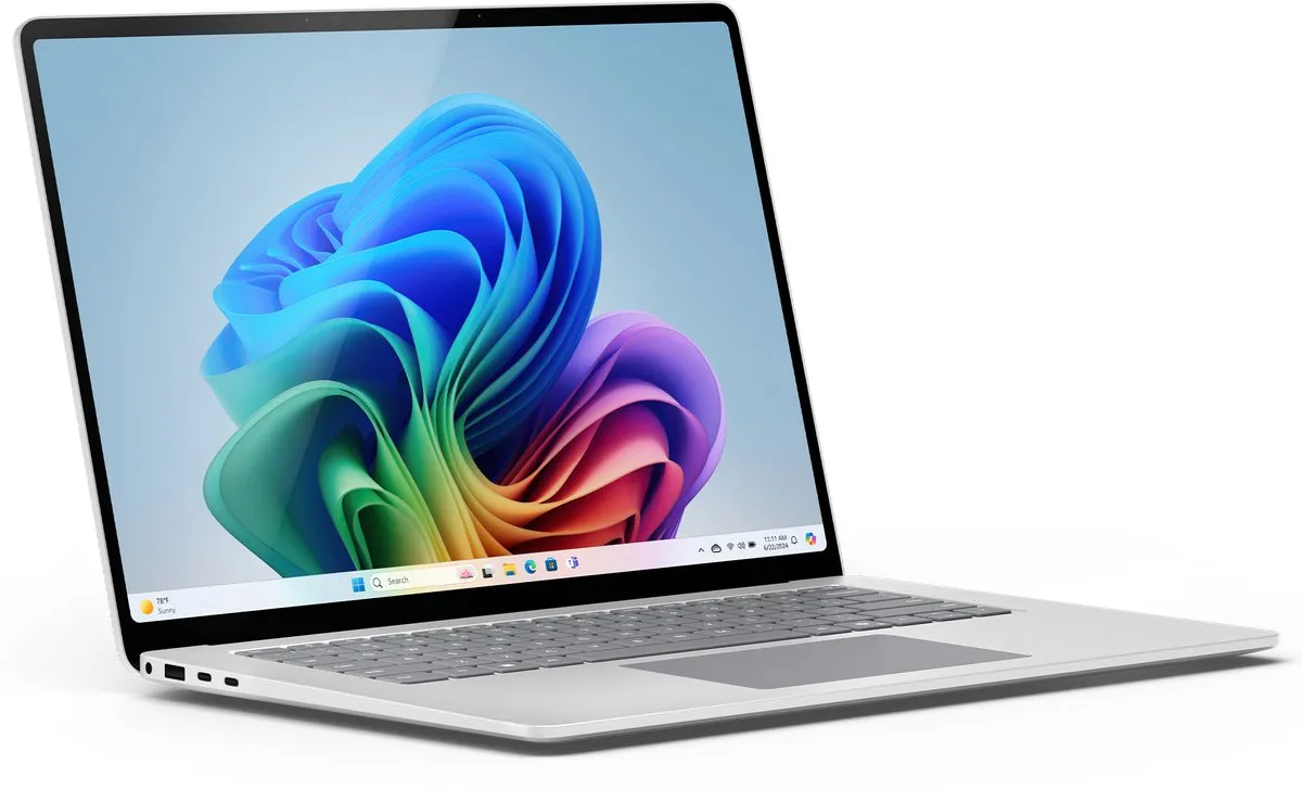 Microsoft Surface Laptop 7 Copilot+ PC - 15" Touchscreen - 16GB/256GB - Platina