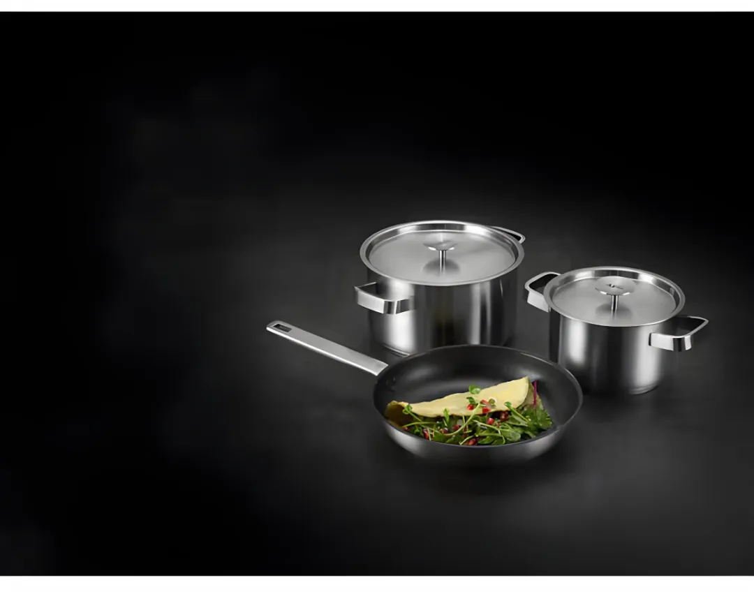AEG A4SS Pannenset 4-delig - RVS - 24cm & 16cm