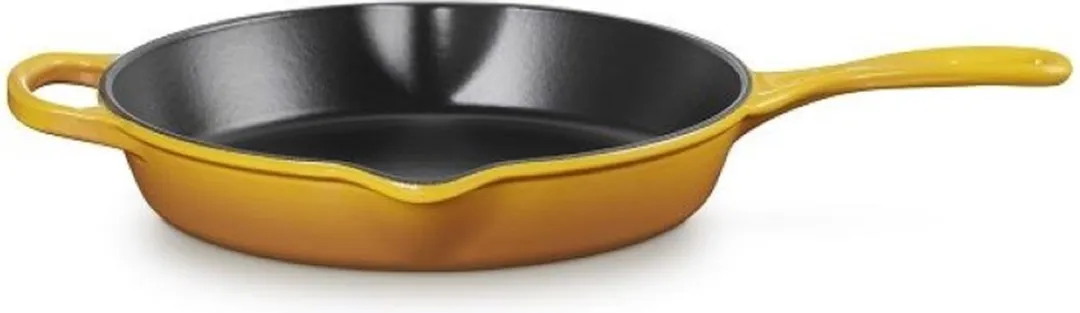 Le Creuset Skillet Signature Nectar